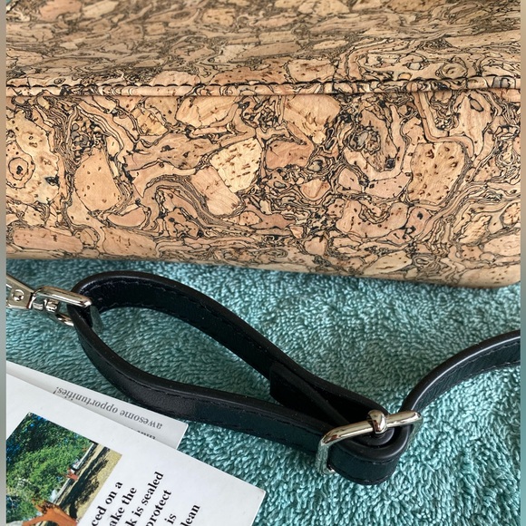 NWT Queork Tan Cork Mini Jackson Crossbody Bag - Picture 14 of 16